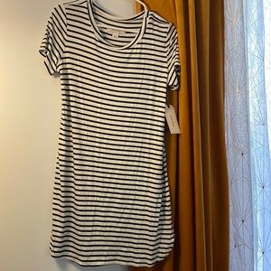 New with tags NWT Adam Levine black and white striped tshirt dress Large